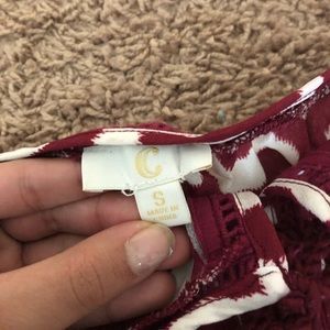 A long sleeve Roomy blouse with a unique pattern.